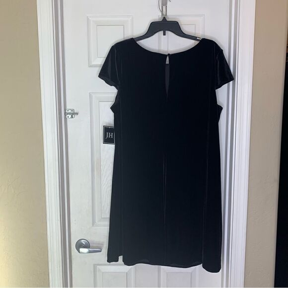 JH Classic Black Dress Size 18 Cap Sleeves - Picture 6 of 11